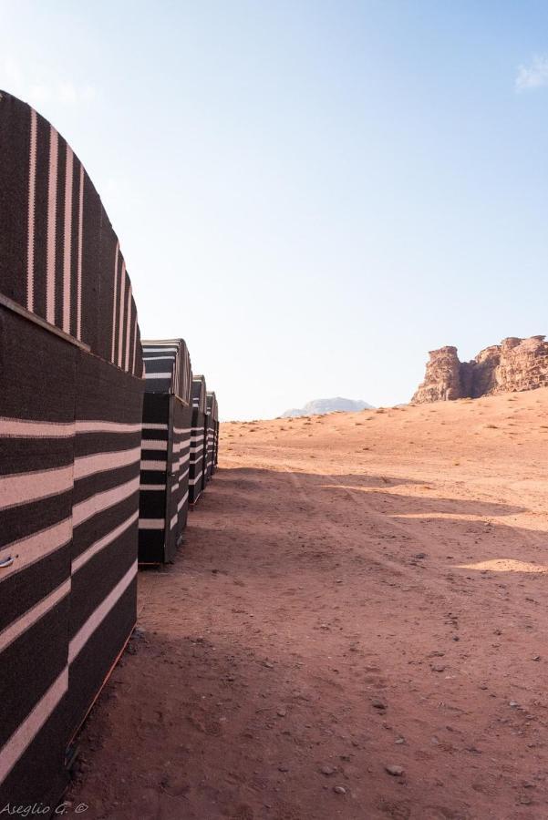 Stars Life Camp-Tour Hotel Wadi Rum Exterior foto