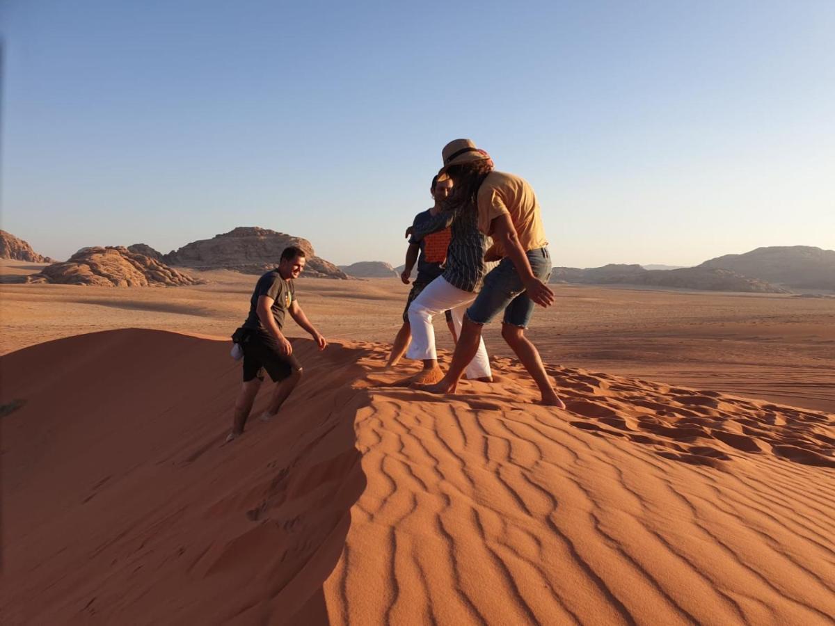 Stars Life Camp-Tour Hotel Wadi Rum Exterior foto