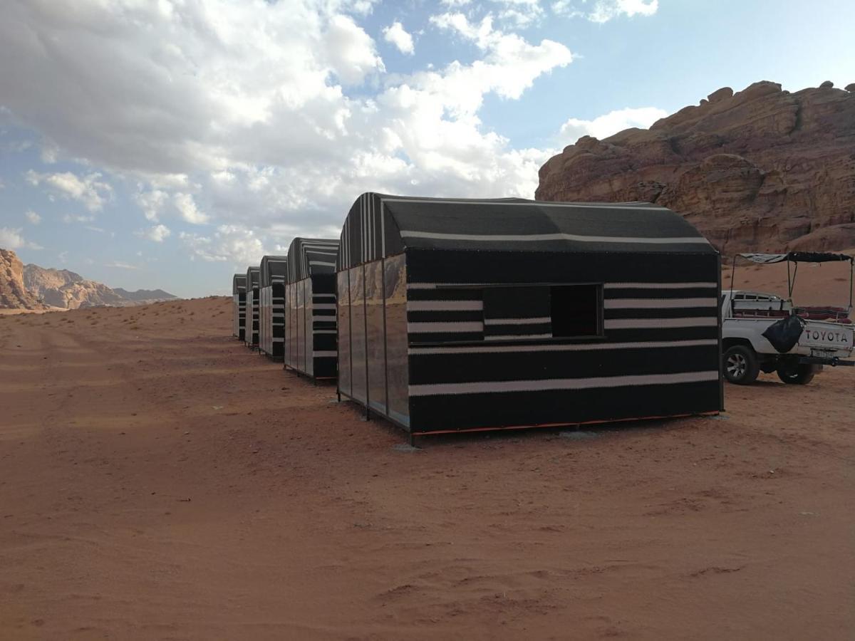 Stars Life Camp-Tour Hotel Wadi Rum Exterior foto